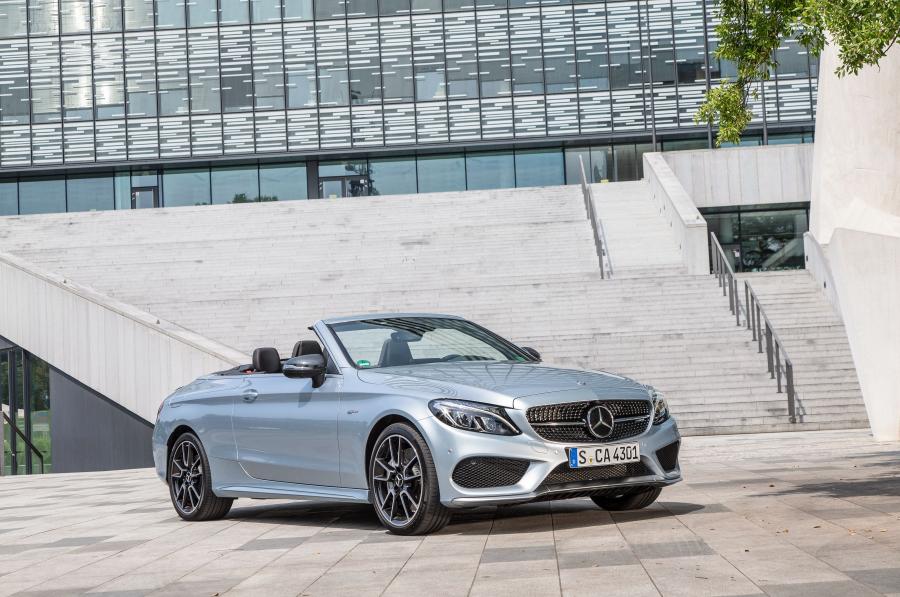  Mercedes-AMG C43 4Matic Cabriolet 2016 года  (фото 25 из 39)
